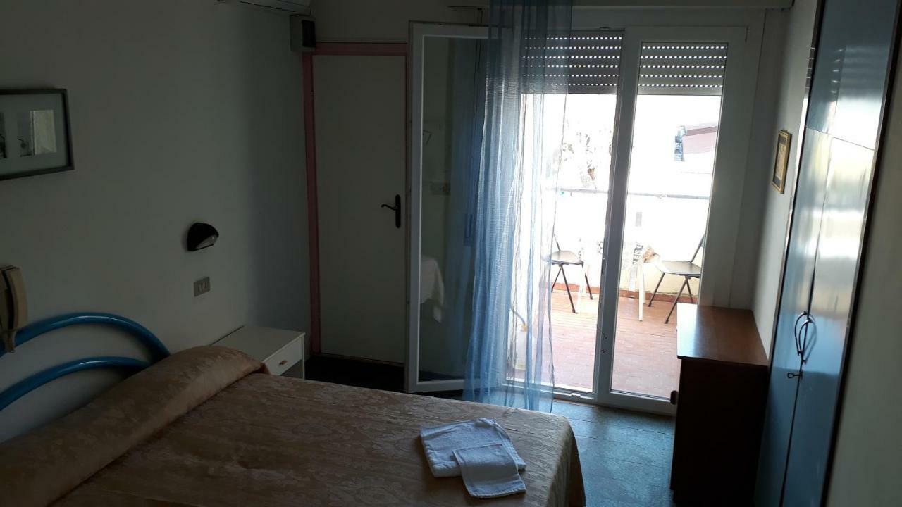 Hotel Rosa Rimini Dış mekan fotoğraf
